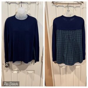 Vineyard Vines navy Merino Wool Sweater w/ contrast back. Sz Small